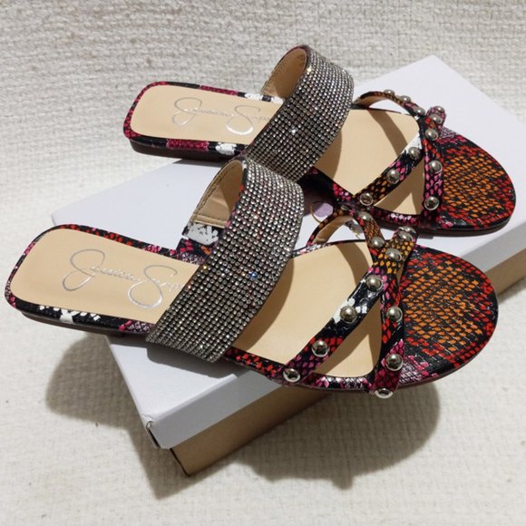 Jessica Simpson Fairia Sandal - Picture 3 of 7